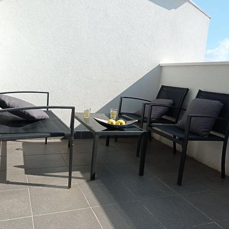 Apartment Matej Stobreč Buitenkant foto