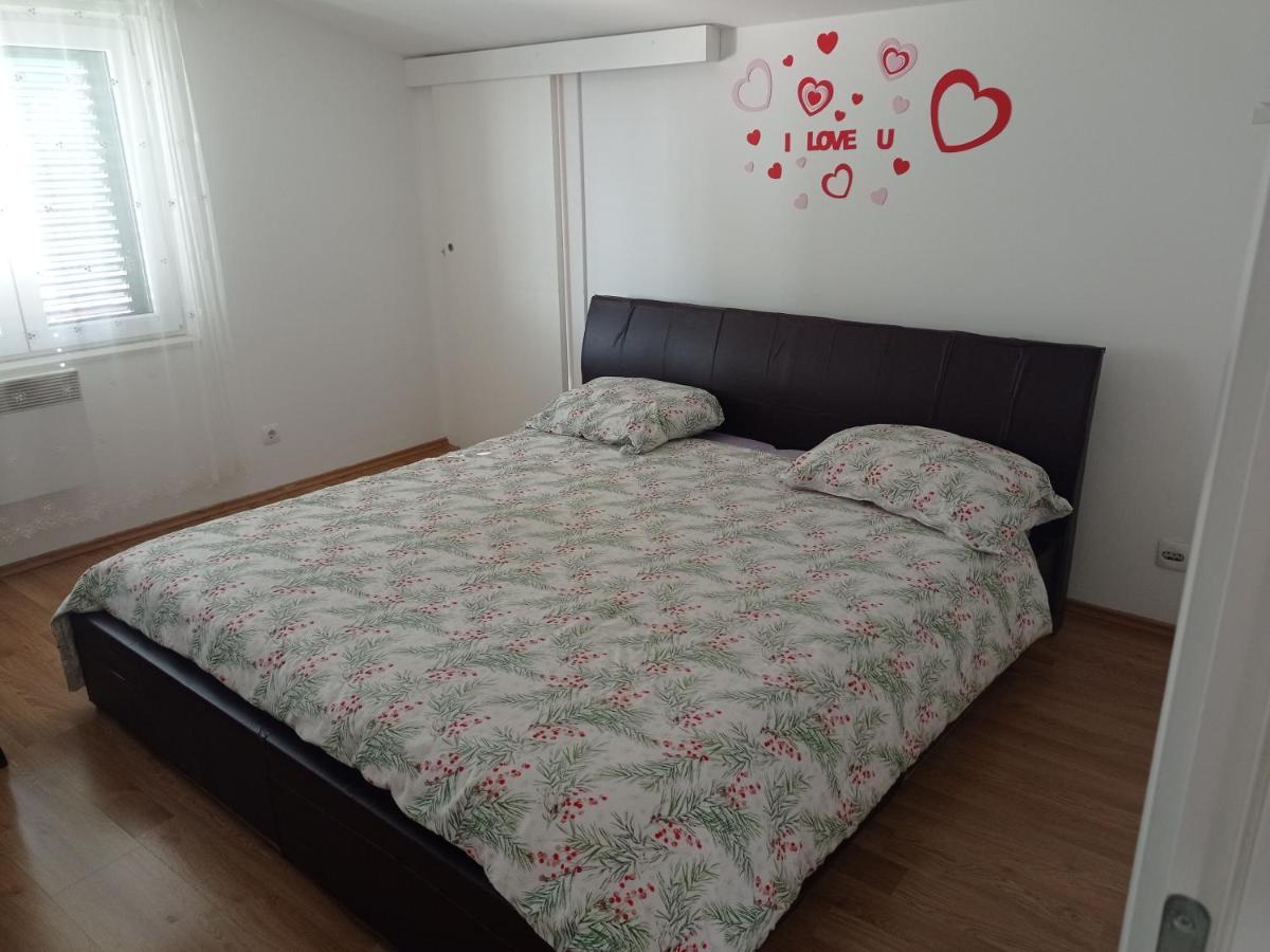 Apartment Matej Stobreč Buitenkant foto