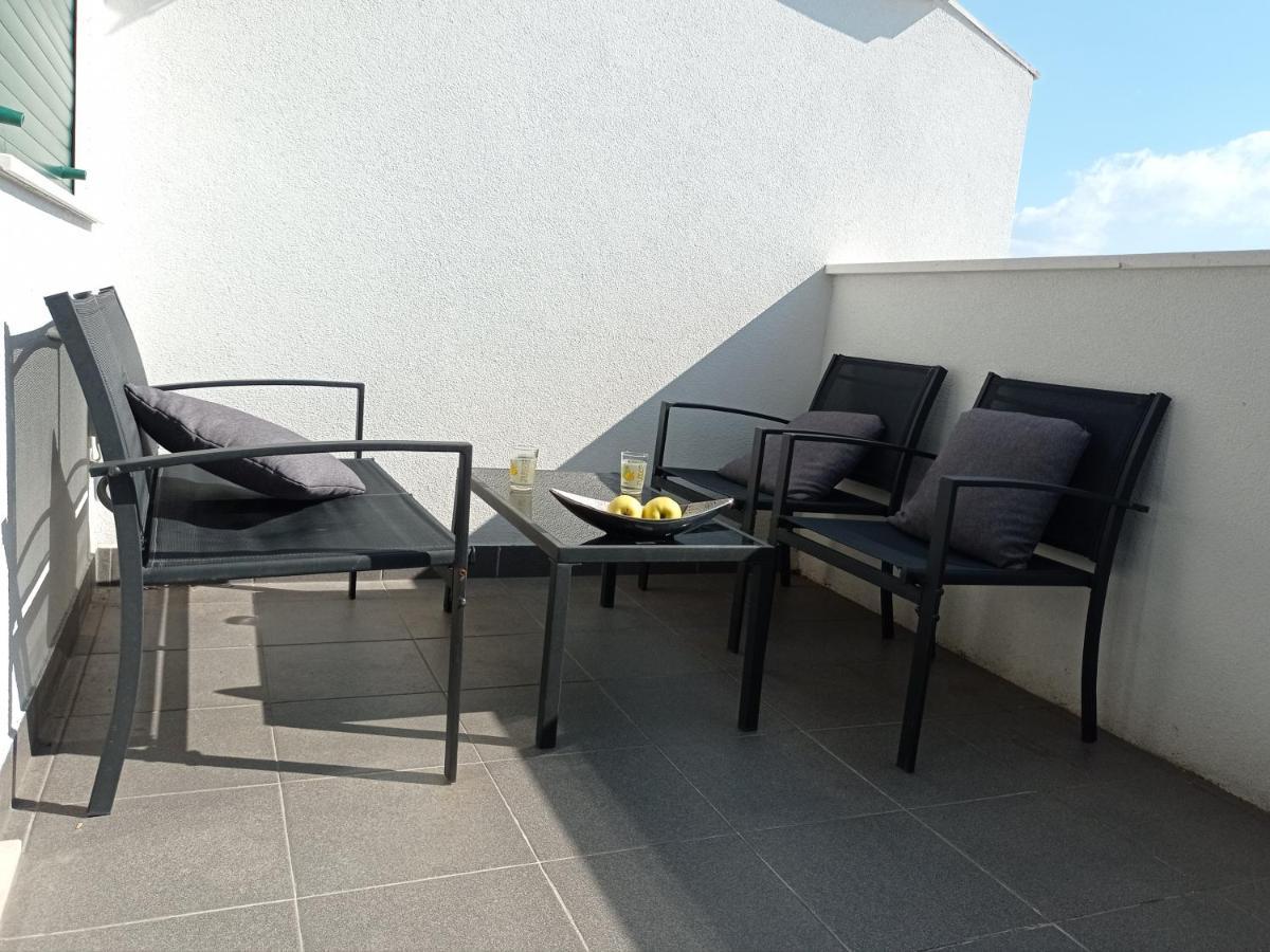 Apartment Matej Stobreč Buitenkant foto