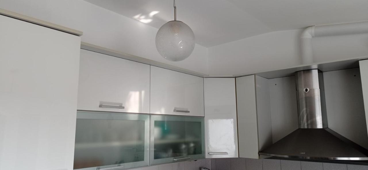 Apartment Matej Stobreč Buitenkant foto